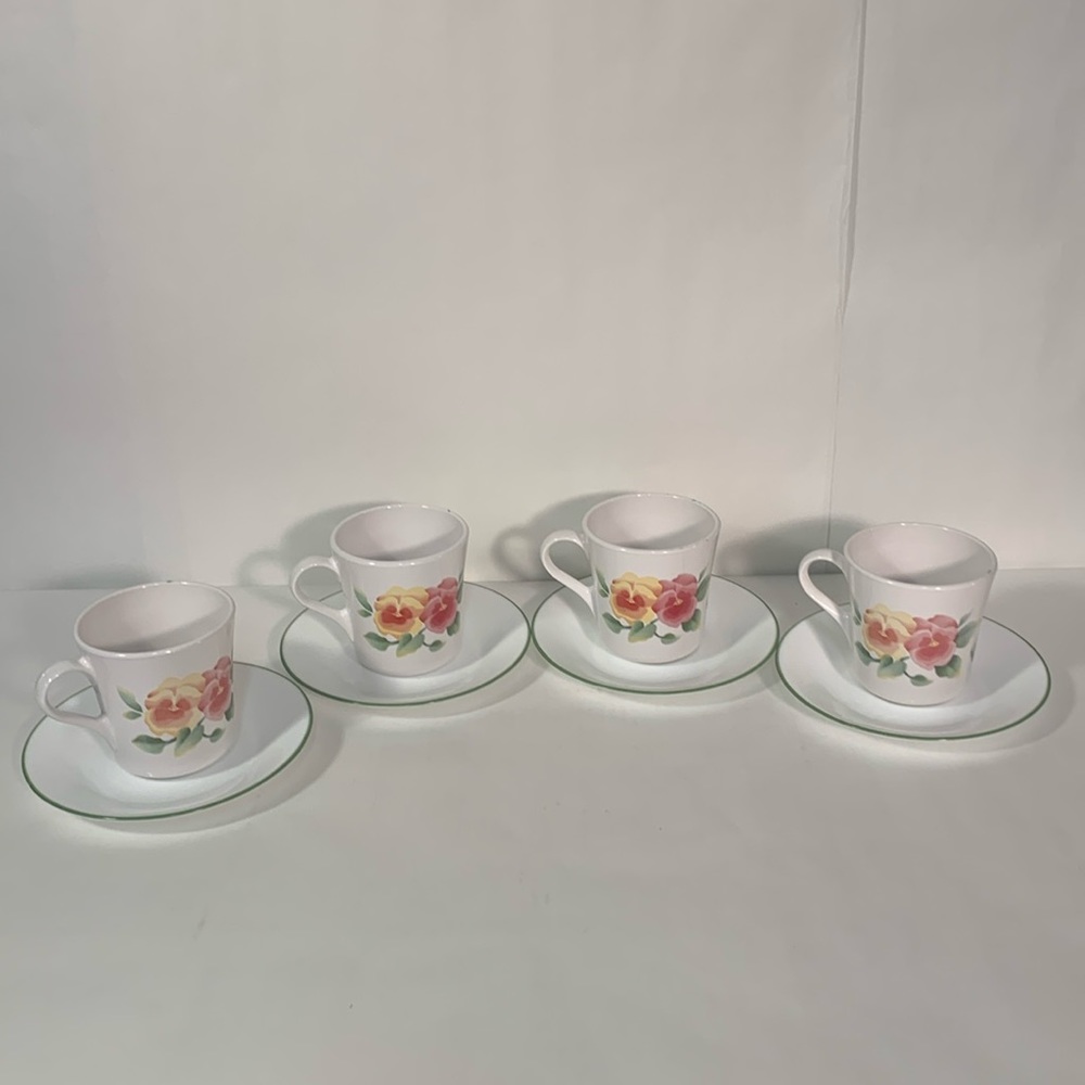 Set of 4 Corelle Summer Blush Pansies Floral Cups And Saucers Corning Ware